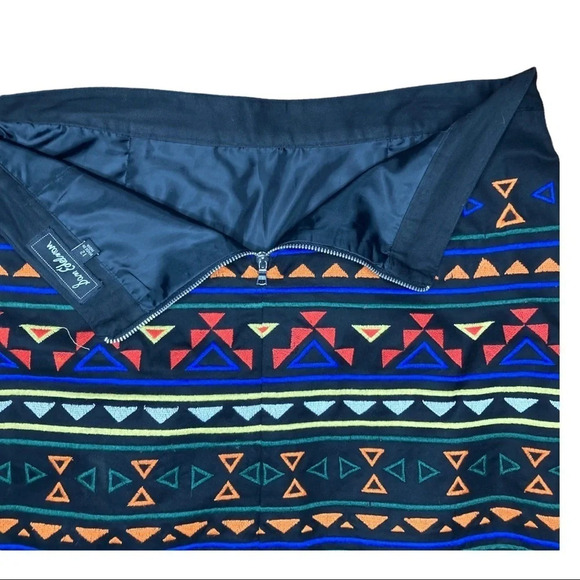 Sam Edelman Aztec Beaded Print Skirt  Sz: 12 - Picture 6 of 10